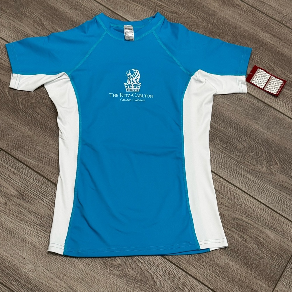 Ritz Carlton Grand Cayman Rash Guard Swim Shirt NWT